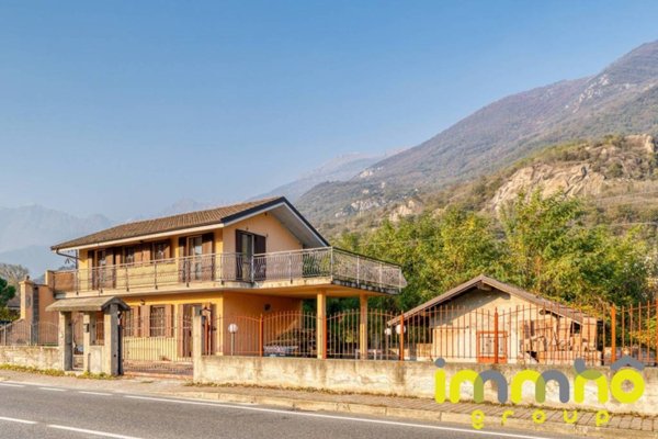 casa indipendente in vendita a Borgone Susa