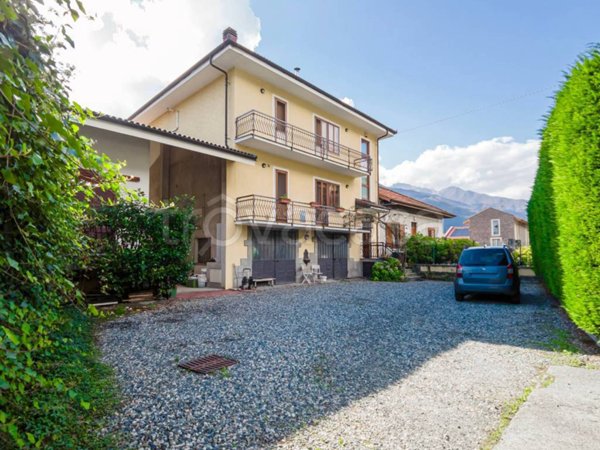 casa indipendente in vendita a Borgone Susa