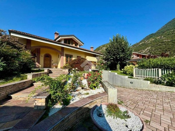 casa indipendente in vendita a Borgone Susa
