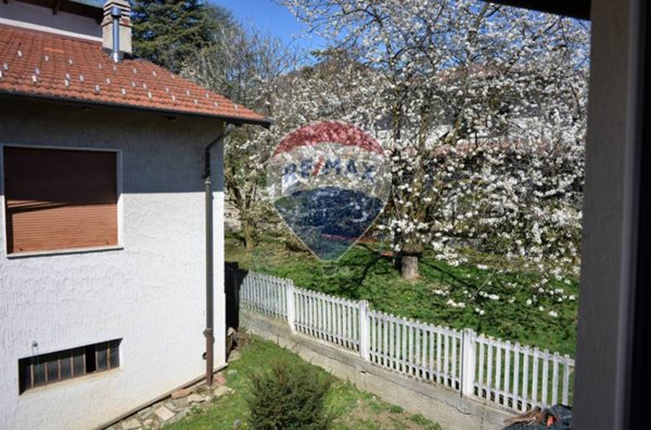 casa indipendente in vendita a Borgone Susa