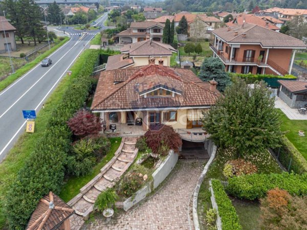 casa indipendente in vendita a Borgone Susa