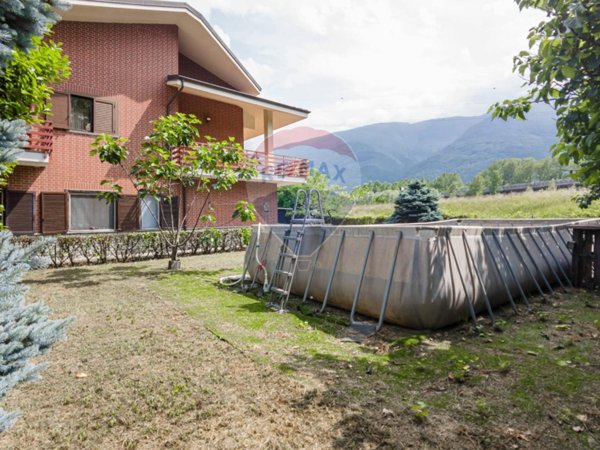casa indipendente in vendita a Borgone Susa
