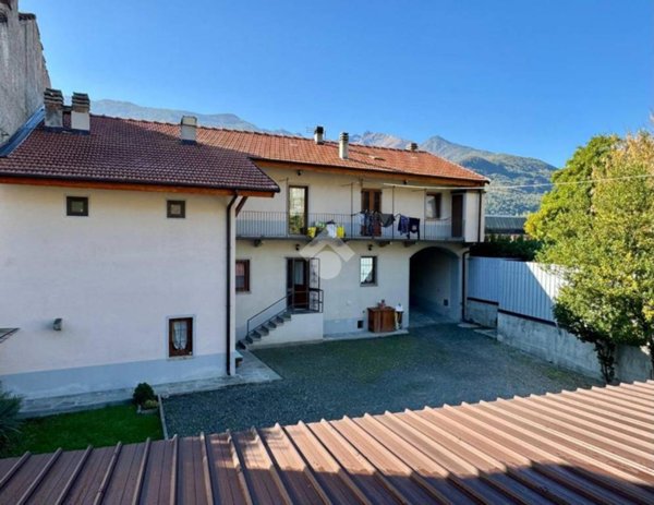 casa indipendente in vendita a Borgone Susa