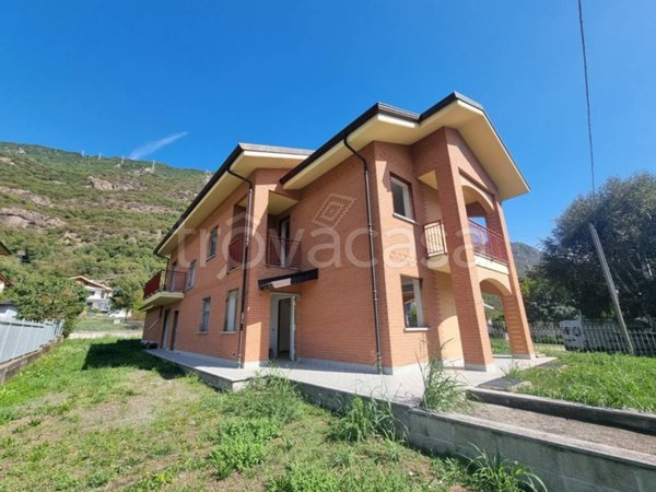 casa indipendente in vendita a Borgone Susa