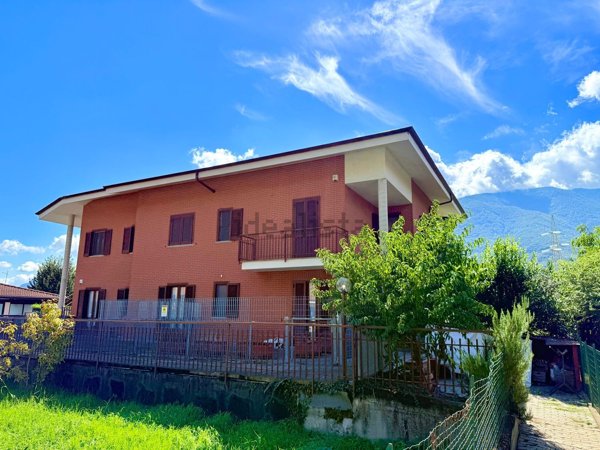 appartamento in vendita a Borgone Susa