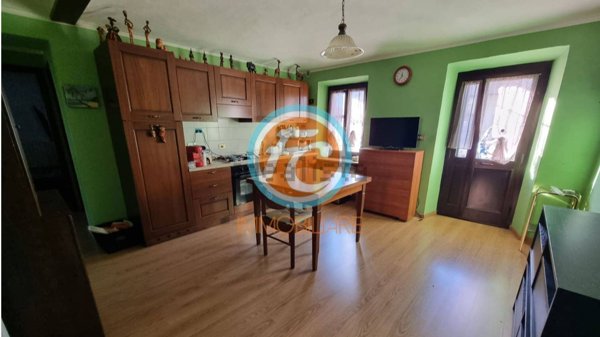 appartamento in vendita a Borgone Susa