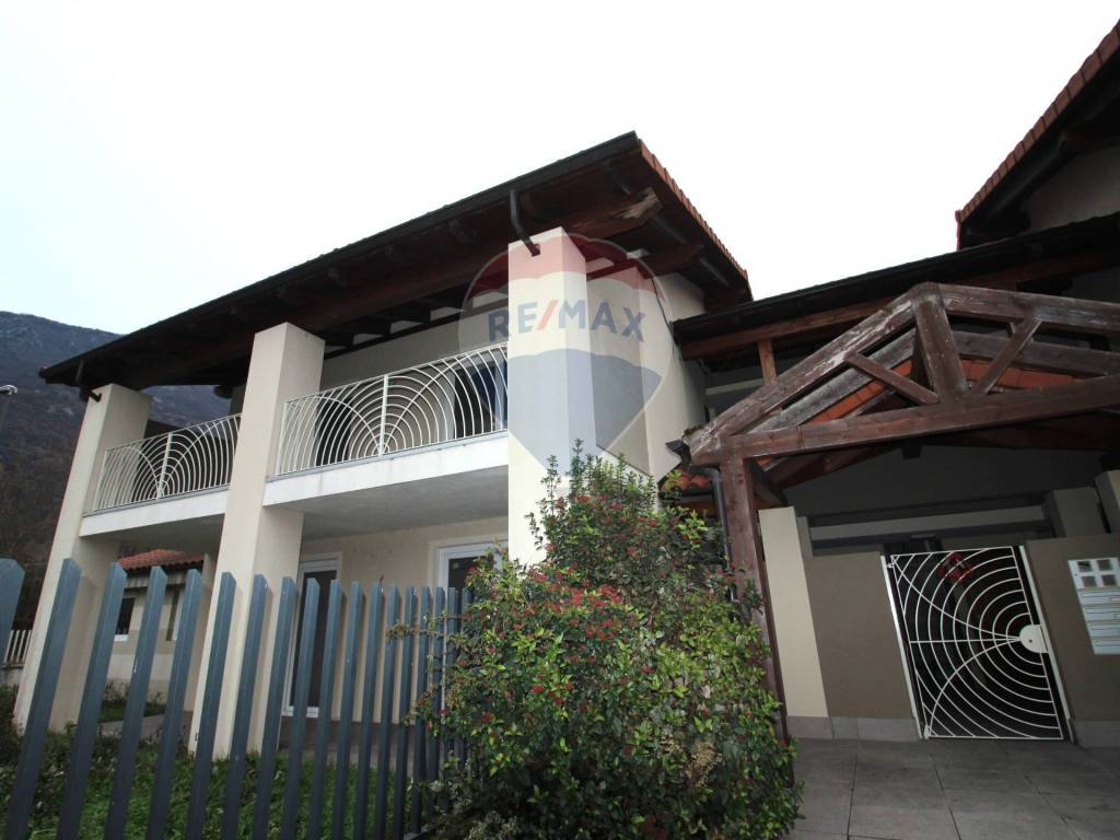 appartamento in vendita a Borgone Susa