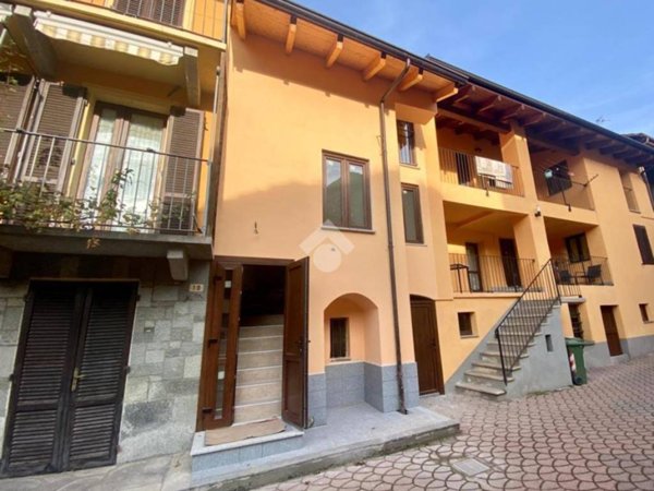 casa semindipendente in vendita a Borgone Susa