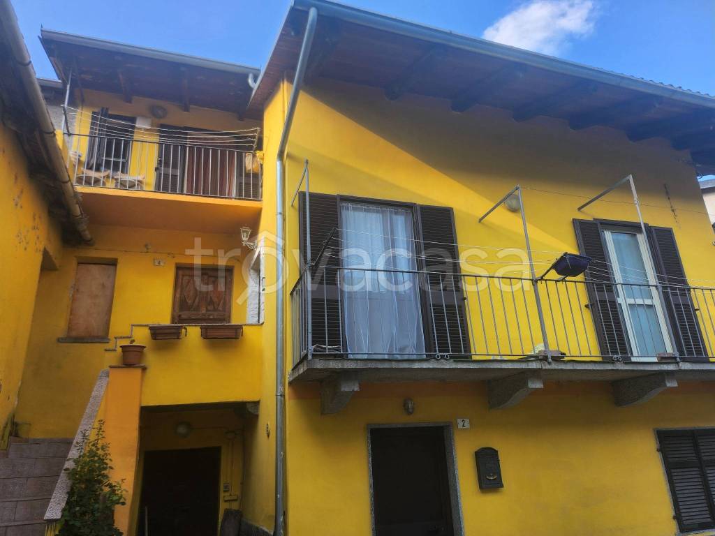 casa indipendente in vendita a Borgone Susa