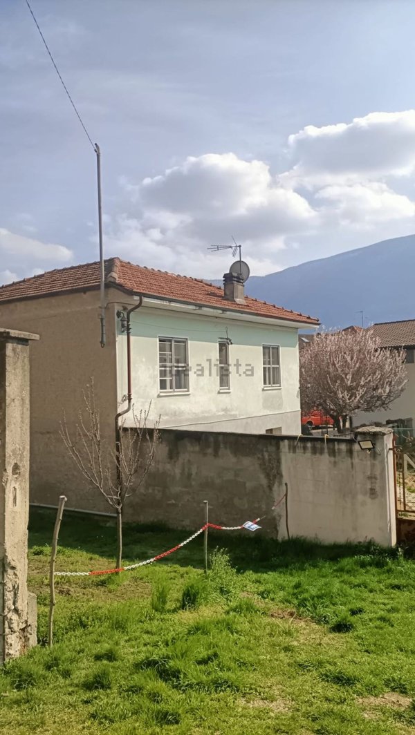 casa indipendente in vendita a Borgone Susa