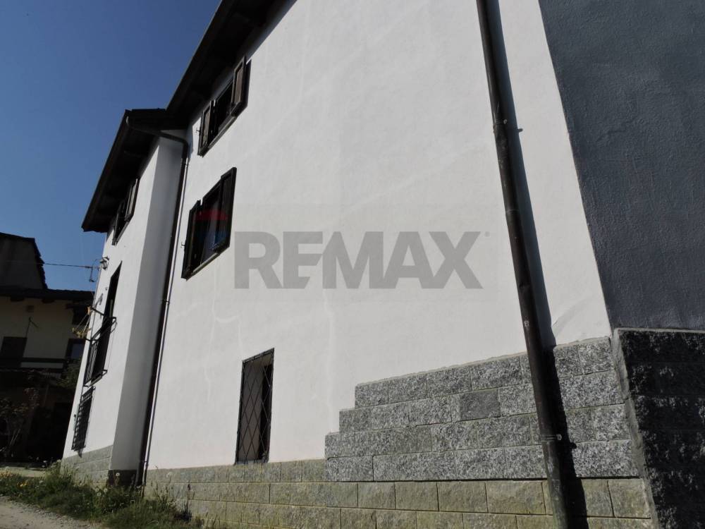casa indipendente in vendita a Borgone Susa