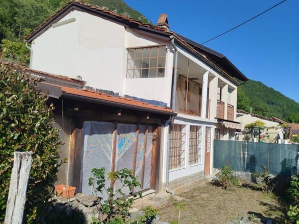casa indipendente in vendita a Borgone Susa