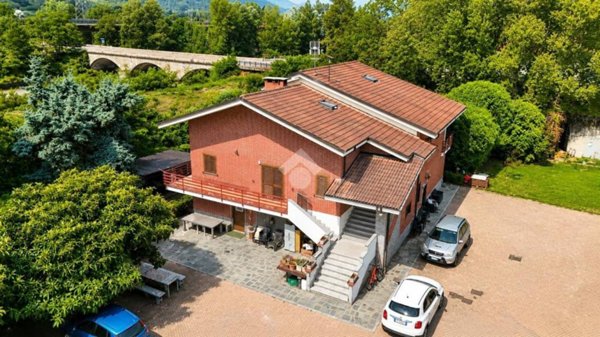casa indipendente in vendita a Borgone Susa