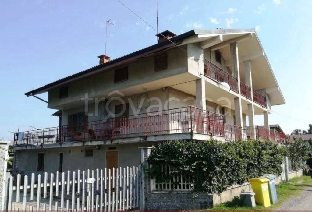 casa indipendente in vendita a Bosconero