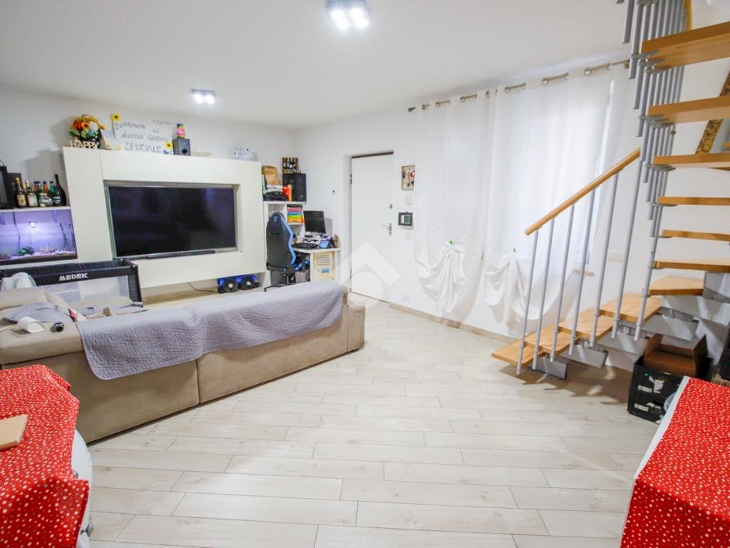 casa semindipendente in vendita a Bosconero