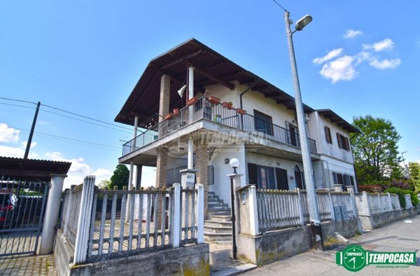 casa indipendente in vendita a Bosconero