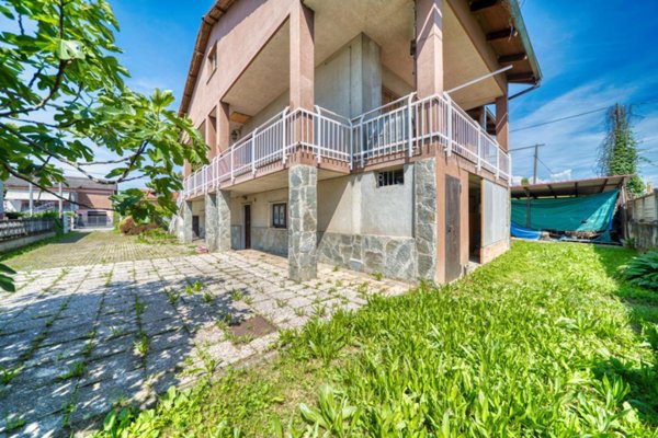 casa indipendente in vendita a Bosconero