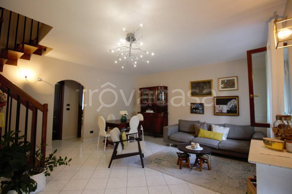 casa indipendente in vendita a Bosconero