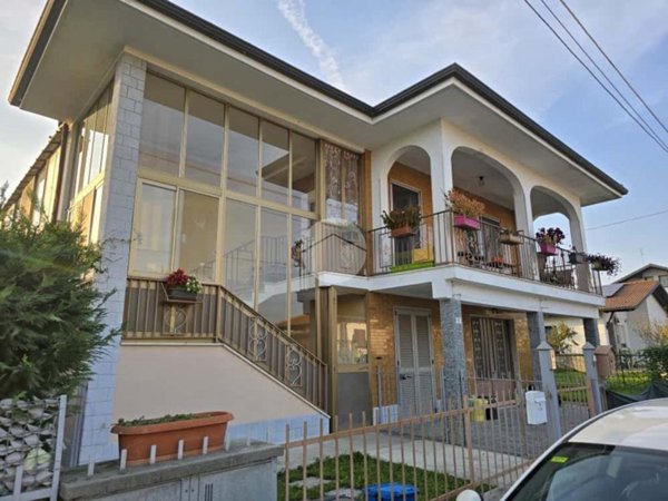 casa indipendente in vendita a Bosconero