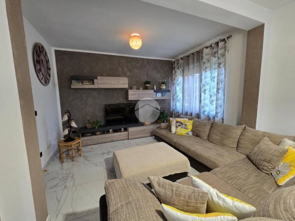 casa indipendente in vendita a Bosconero