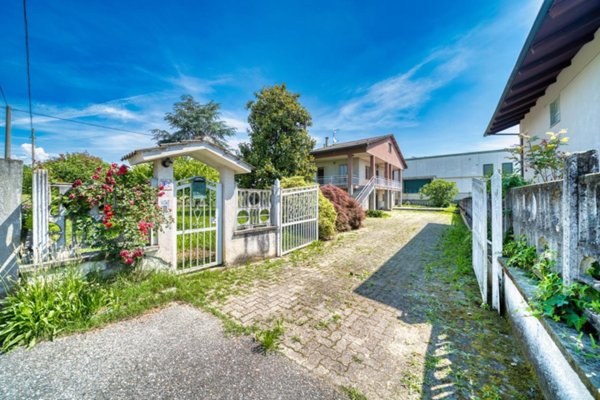 casa indipendente in vendita a Bosconero