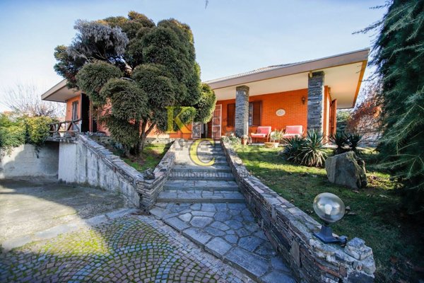 casa indipendente in vendita a Bosconero