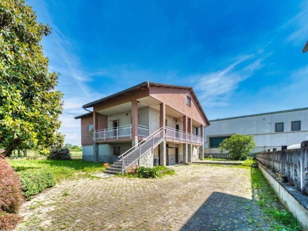 casa indipendente in vendita a Bosconero