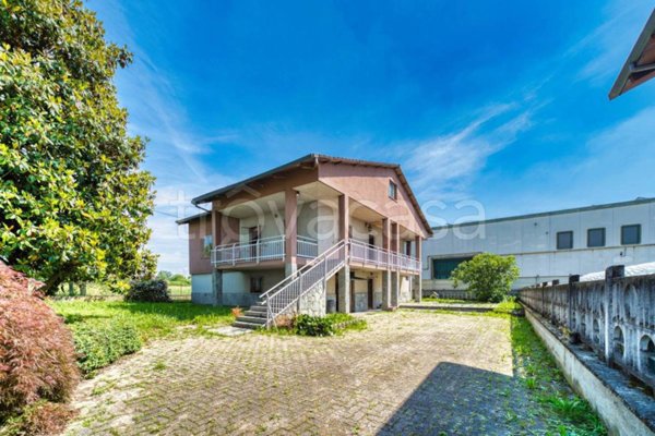 casa indipendente in vendita a Bosconero