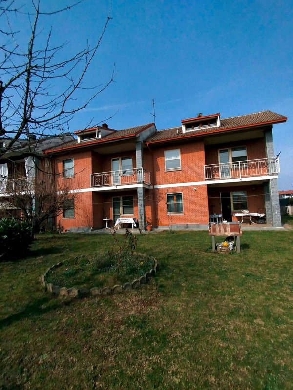 casa indipendente in vendita a Bosconero