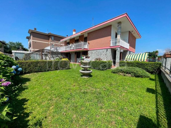 casa indipendente in vendita a Bosconero