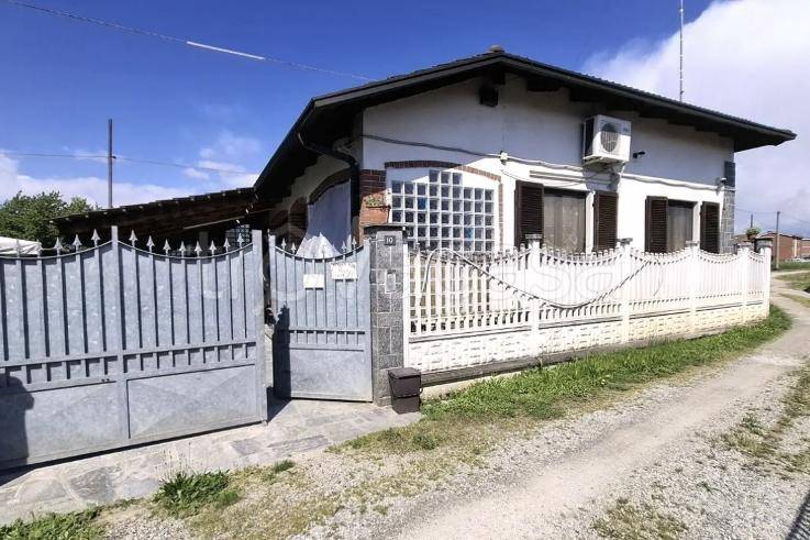 casa indipendente in vendita a Bosconero