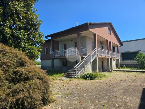 casa indipendente in vendita a Bosconero