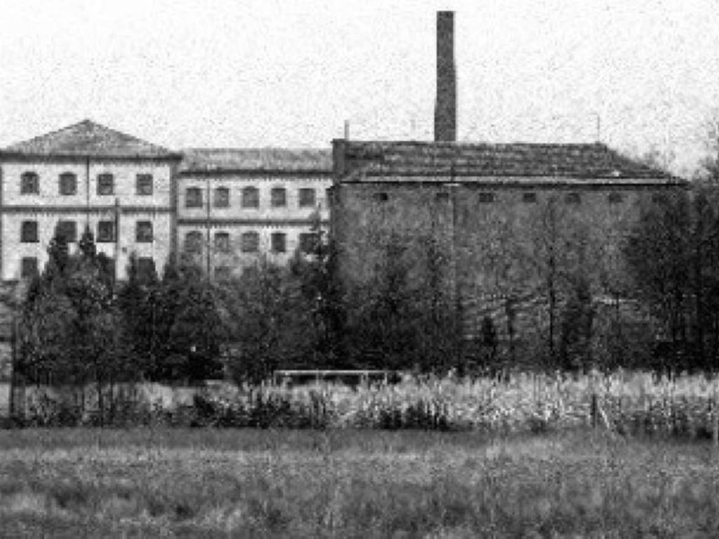 locale commerciale in vendita a Brandizzo