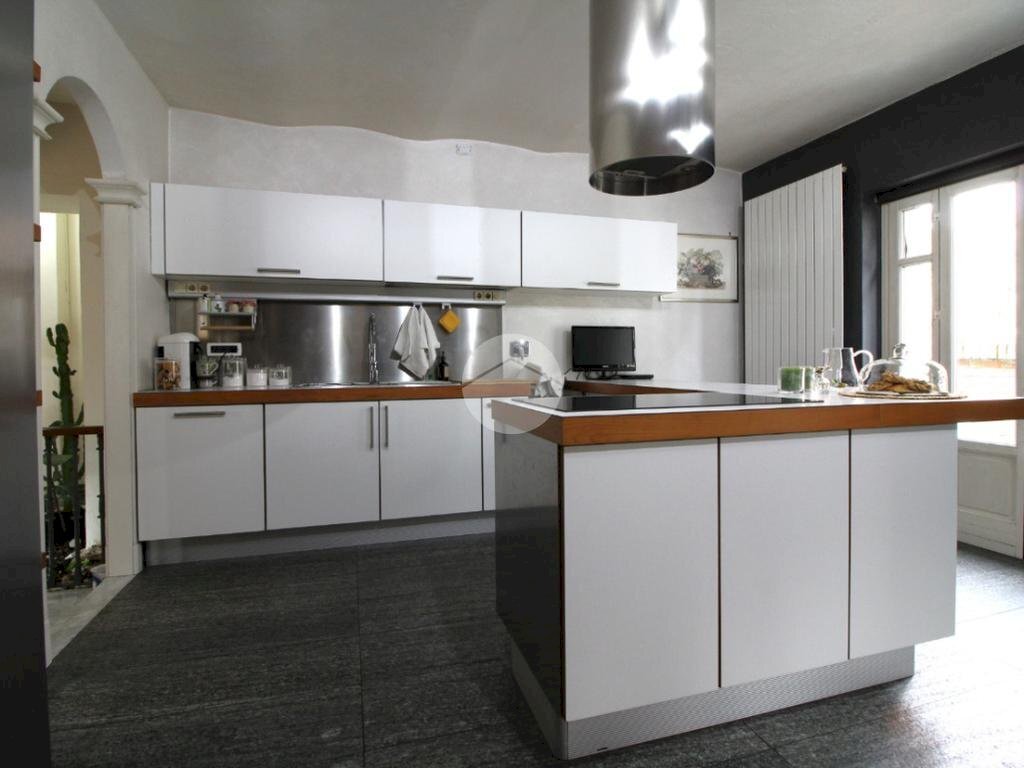 casa indipendente in vendita a Brandizzo
