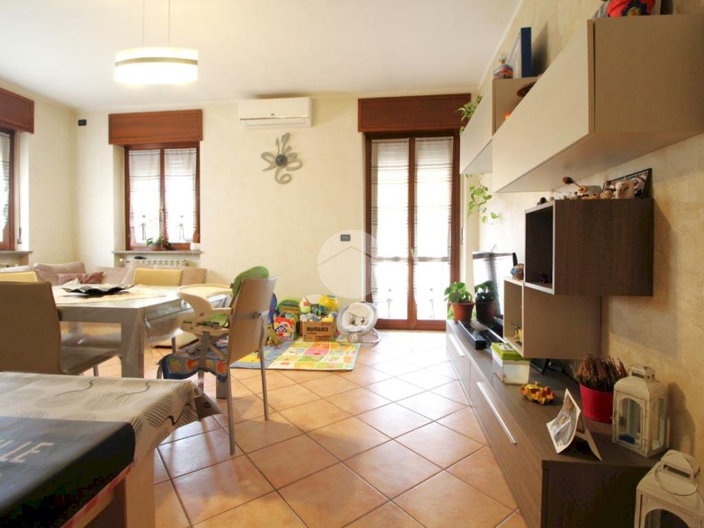 appartamento in vendita a Brandizzo