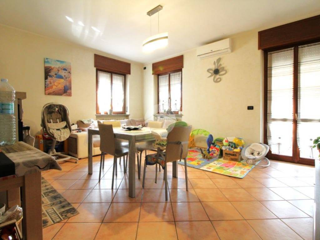 appartamento in vendita a Brandizzo