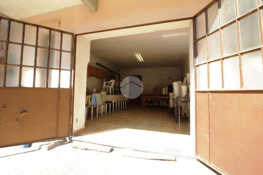 casa indipendente in vendita a Brandizzo