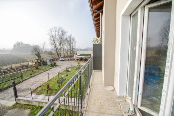 casa indipendente in vendita a Brandizzo