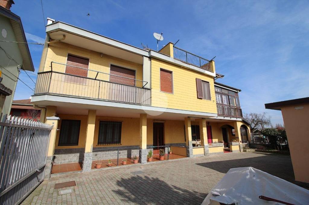 appartamento in vendita a Brandizzo