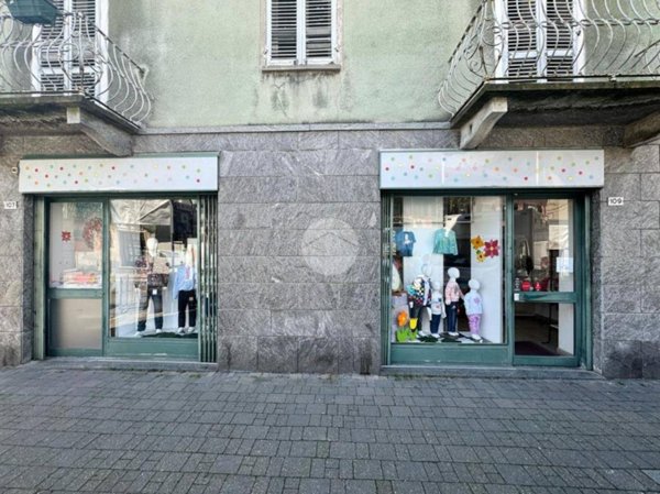 negozio in vendita a Brandizzo