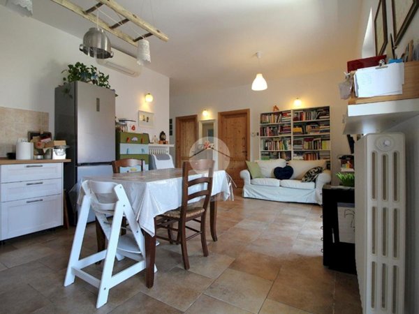 casa indipendente in vendita a Brandizzo