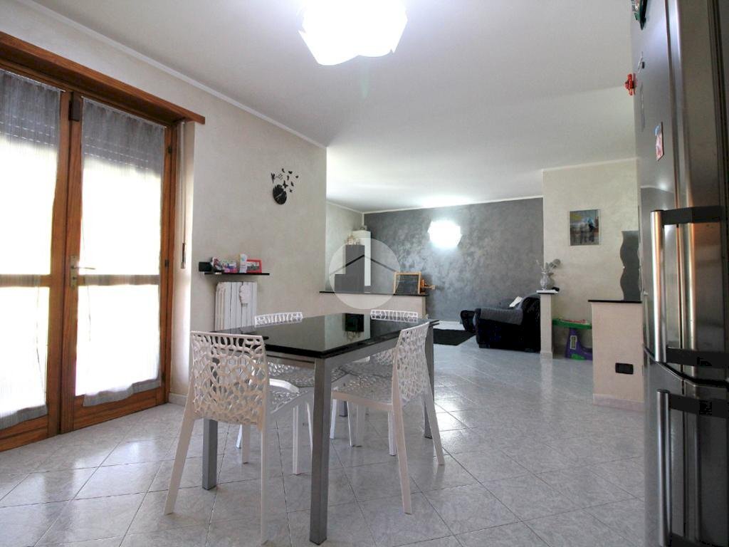 appartamento in vendita a Brandizzo