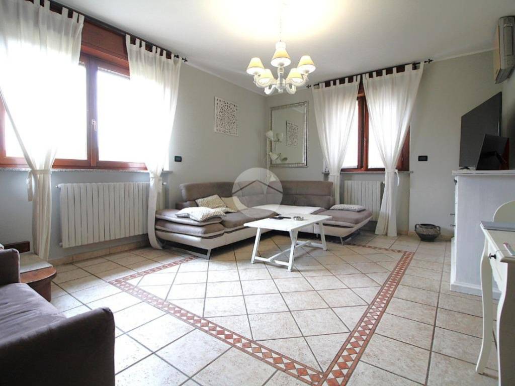 appartamento in vendita a Brandizzo