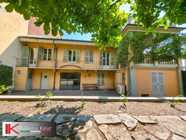 casa indipendente in vendita a Brandizzo
