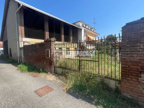 casa indipendente in vendita a Brandizzo
