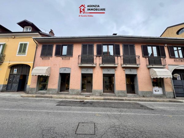 negozio in vendita a Brandizzo