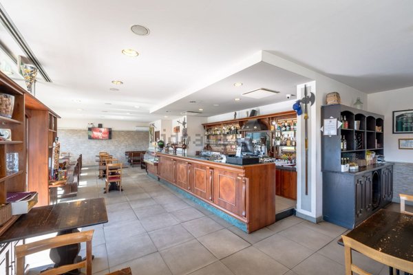 locale commerciale in vendita a Brandizzo