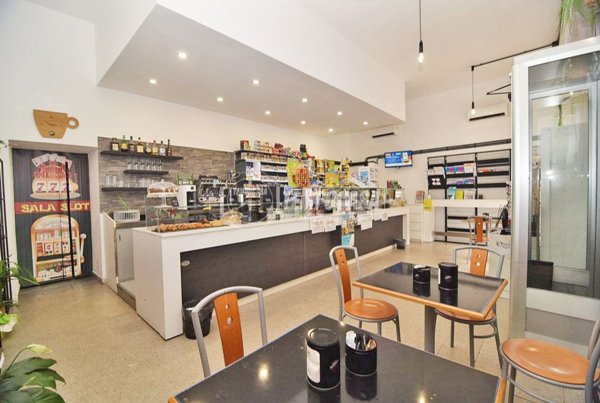 locale commerciale in vendita a Brandizzo