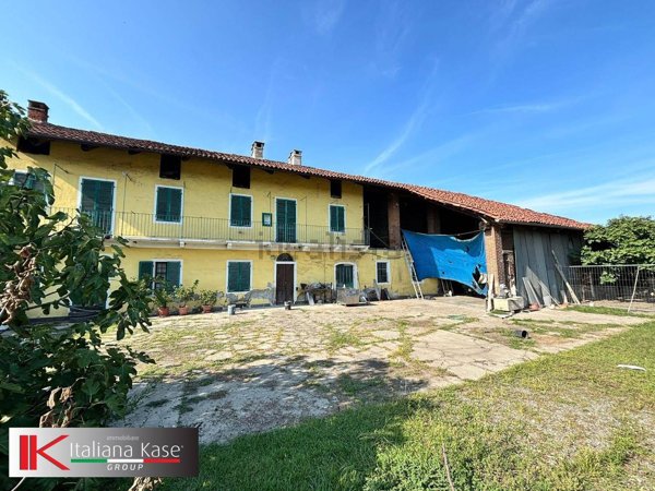 casa indipendente in vendita a Brandizzo