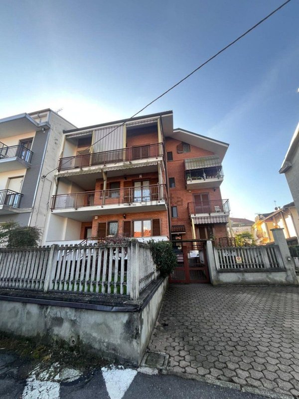 appartamento in vendita a Brandizzo